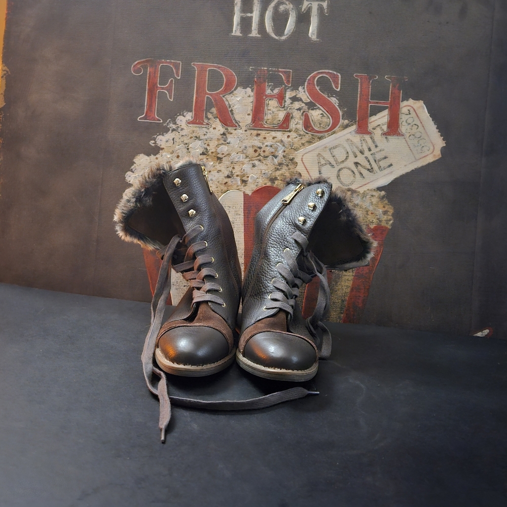 Womens boots